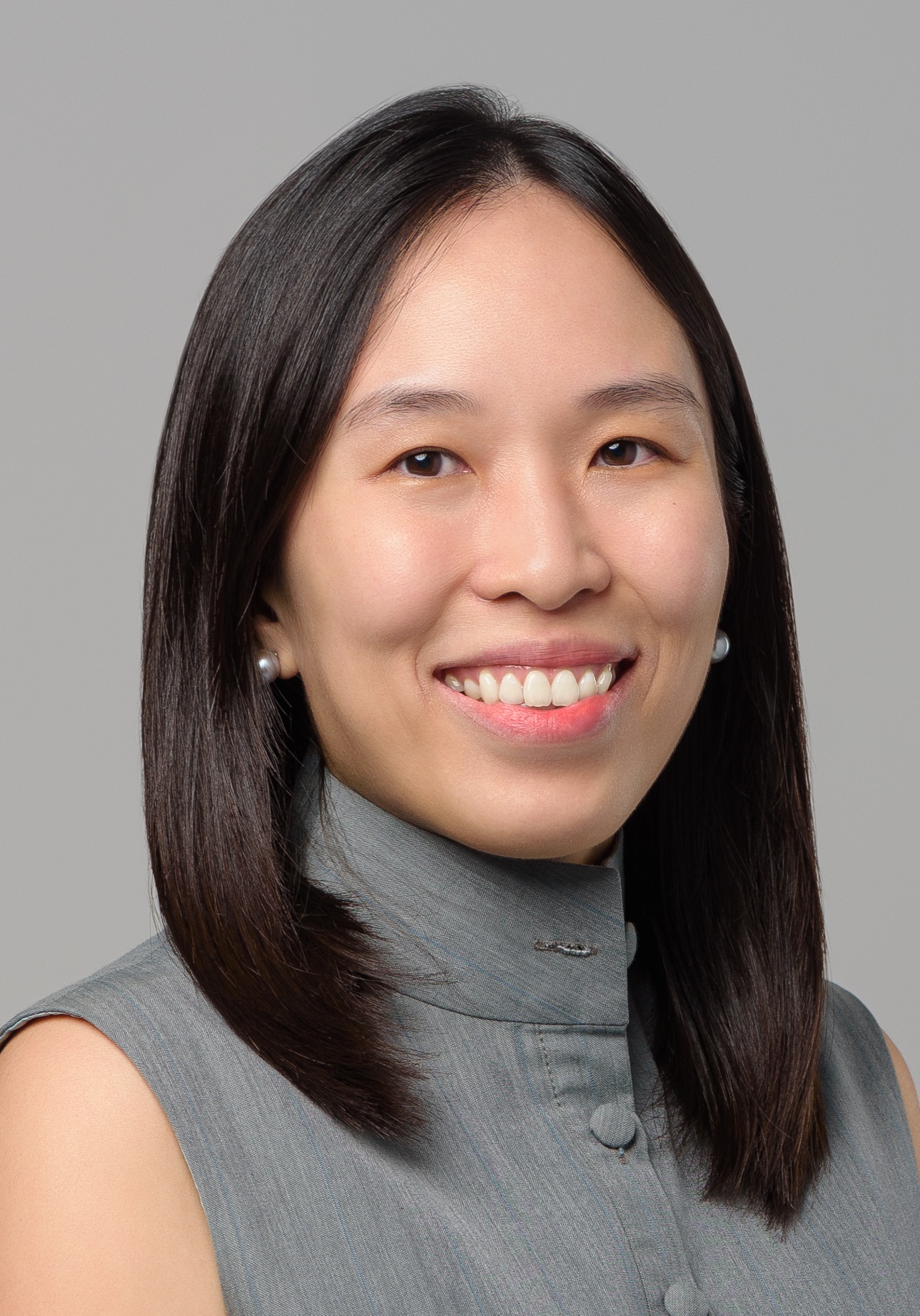 Dr Low Jia Li