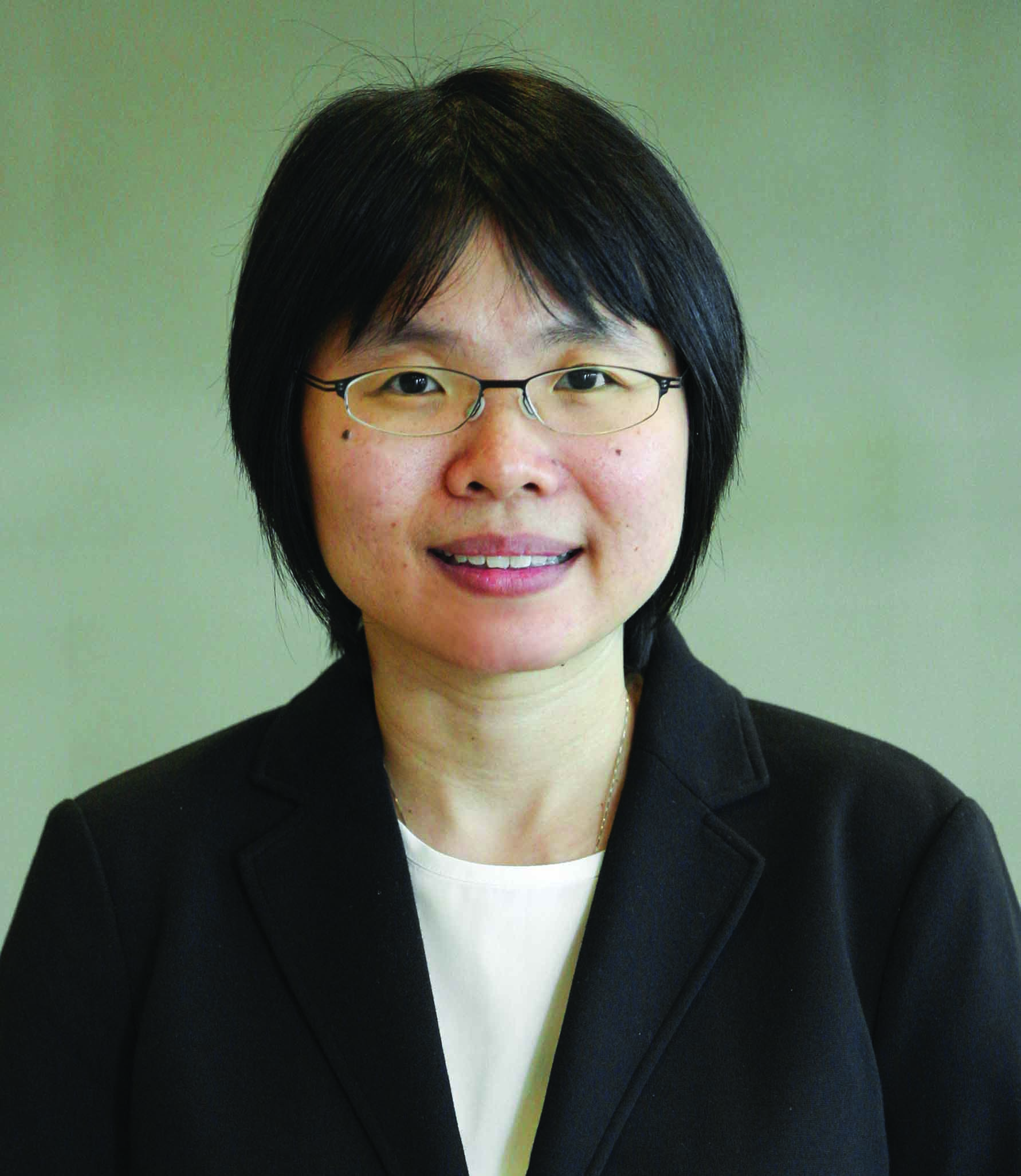 Photo of Dr Esther Chan